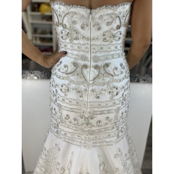 NWT Moonlight by Val Stefani Stunning Wedding Gown $2,288 - Picture 8 of 13